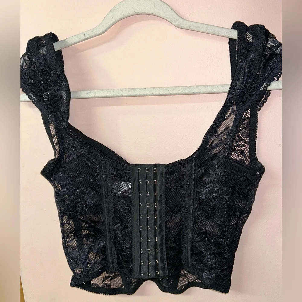 Forever 21 Black Lace Bustier Top NWOT Size Medium - Picture 3 of 5